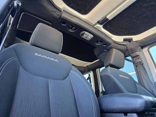 2016 Jeep Wrangler Unlimited 4WD 4dr Sahara