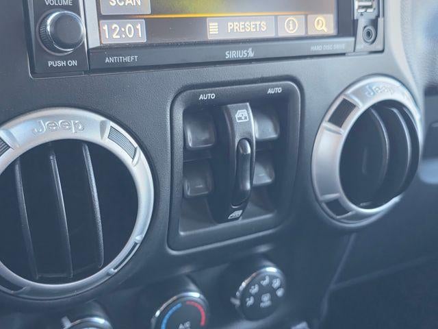 2016 Jeep Wrangler Unlimited 4WD 4dr Sahara