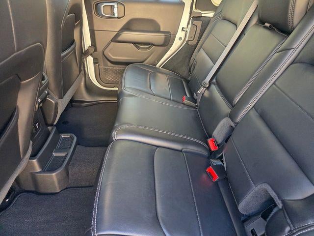 2022 Jeep Wrangler Unlimited Unlimited Sahara 4x4