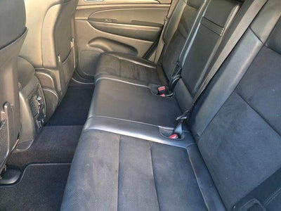 2019 Jeep Grand Cherokee Laredo 4x2