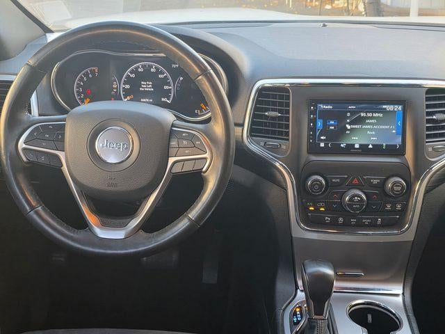2019 Jeep Grand Cherokee Laredo 4x2