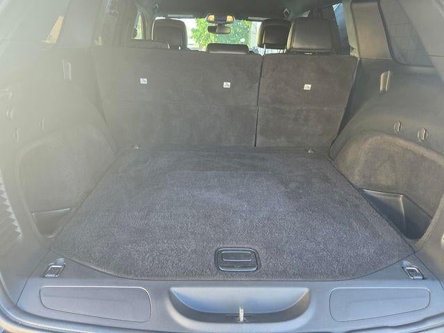 2019 Jeep Grand Cherokee Laredo 4x2