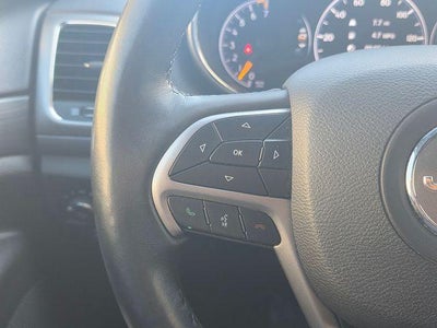2019 Jeep Grand Cherokee Laredo 4x2