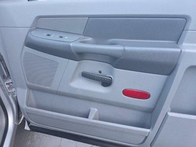 2007 Dodge Ram 1500 2WD Regular Cab 6.3 Ft Box ST
