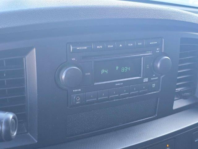 2007 Dodge Ram 1500 2WD Regular Cab 6.3 Ft Box ST