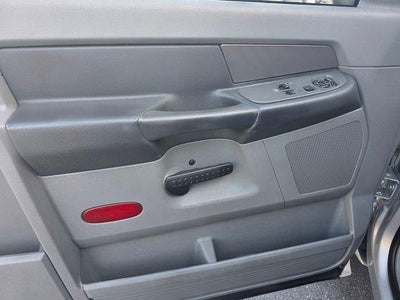 2007 Dodge Ram 1500 2WD Regular Cab 6.3 Ft Box ST