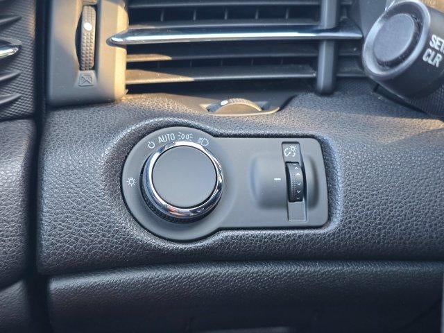 2015 Chevrolet Malibu 1LT - Photo 29