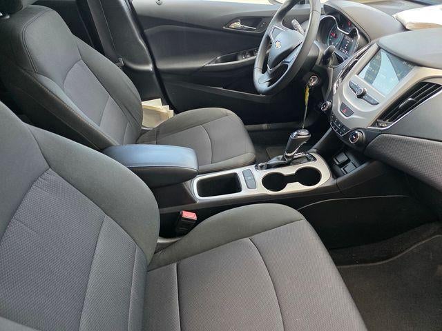 2017 Chevrolet Cruze Sedan LS (Automatic)