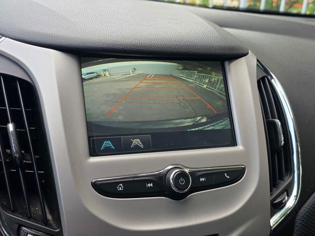2017 Chevrolet Cruze Sedan LS (Automatic)