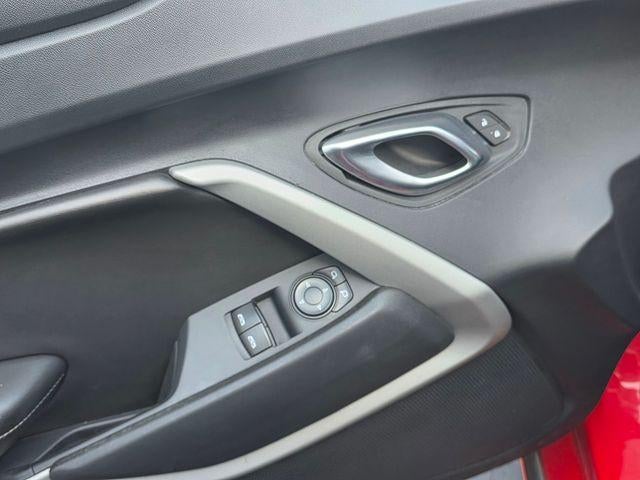 2023 Chevrolet Camaro 2dr Coupe 1LT