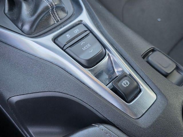 2023 Chevrolet Camaro 2dr Coupe 1LT