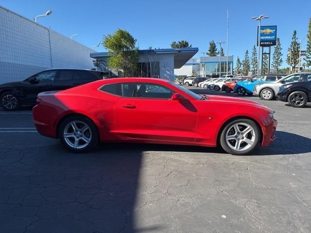 2023 Chevrolet Camaro 2dr Coupe 1LT