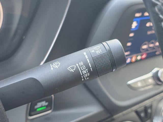 2023 Chevrolet Camaro 2dr Coupe 1LT