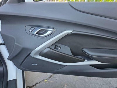 2023 Chevrolet Camaro 2dr Convertible LT1