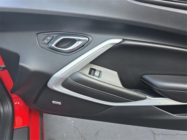 2016 Chevrolet Camaro 2dr Convertible 2SS