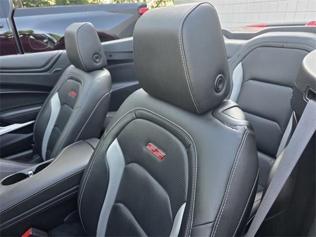 2016 Chevrolet Camaro 2dr Convertible 2SS