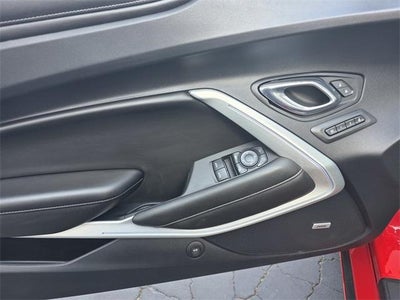 2016 Chevrolet Camaro 2dr Convertible 2SS