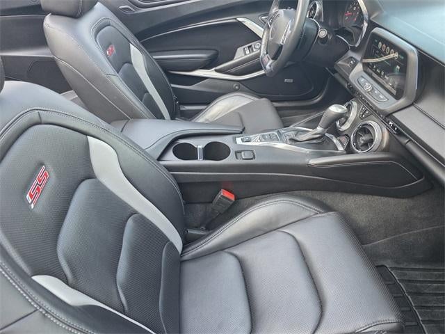 2016 Chevrolet Camaro 2dr Convertible 2SS