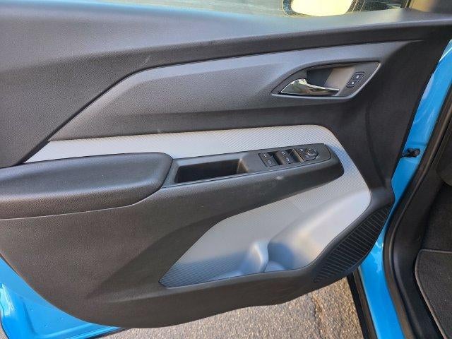 2027 Chevrolet Bolt FWD 4dr LT