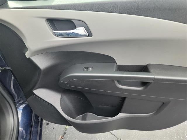 2015 Chevrolet Sonic Hatch LT Auto