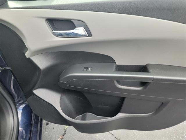 2015 Chevrolet Sonic Hatch LT Auto