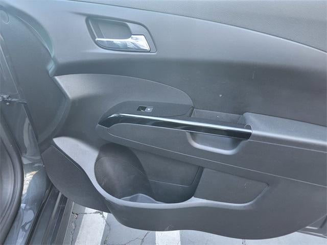 2020 Chevrolet Sonic Hatch LT Auto