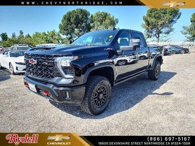 2025 Chevrolet Silverado 2500 HD Crew Cab Standard Box 4-Wheel Drive ZR2