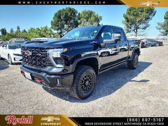 2025 Chevrolet Silverado 2500 HD Crew Cab Standard Box 4-Wheel Drive ZR2