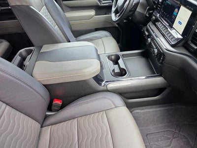 2025 Chevrolet Silverado 2500 HD Crew Cab Standard Box 4-Wheel Drive ZR2