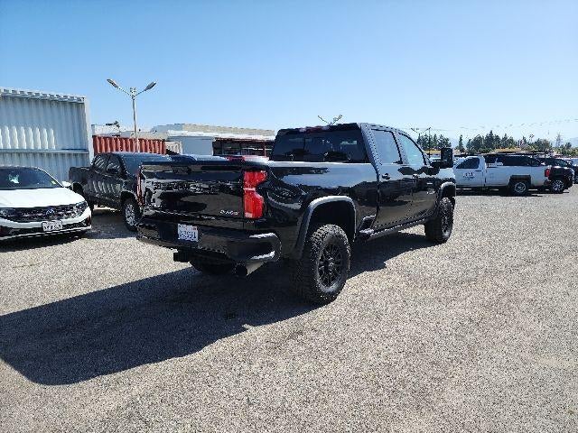 2025 Chevrolet Silverado 2500 HD Crew Cab Standard Box 4-Wheel Drive ZR2