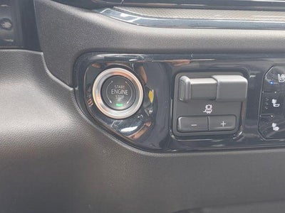 2025 Chevrolet Silverado 2500 HD Crew Cab Standard Box 4-Wheel Drive ZR2