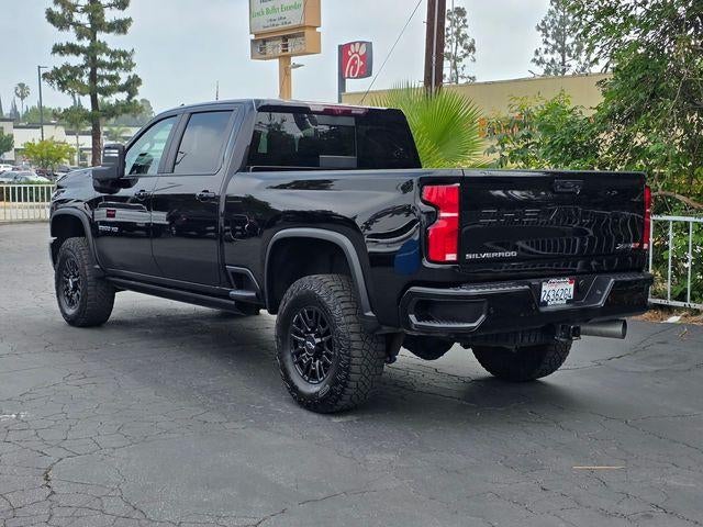 2025 Chevrolet Silverado 2500 HD Crew Cab Standard Box 4-Wheel Drive ZR2