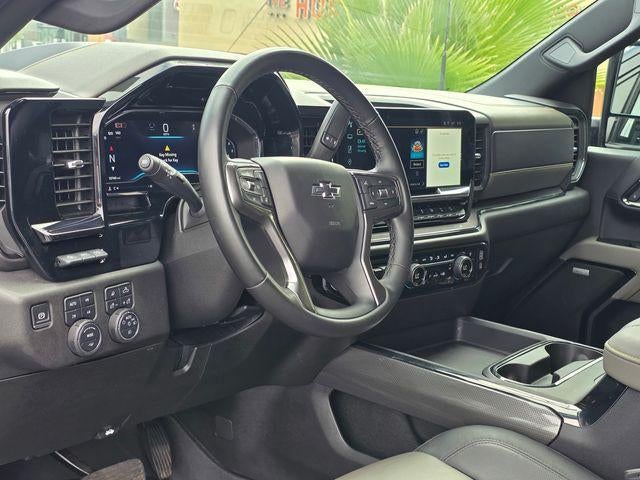 2025 Chevrolet Silverado 2500 HD Crew Cab Standard Box 4-Wheel Drive ZR2