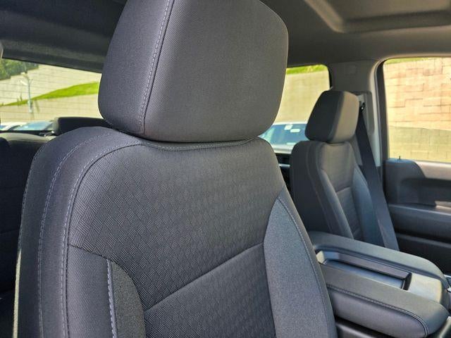 2025 Chevrolet Silverado 1500 Crew Cab Short Box 2-Wheel Drive Custom
