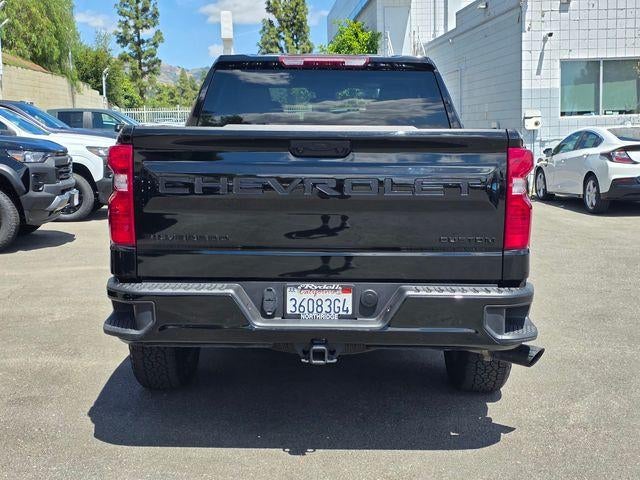 2025 Chevrolet Silverado 1500 Crew Cab Short Box 2-Wheel Drive Custom