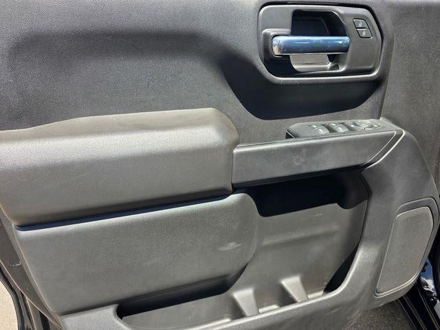 2023 Chevrolet Silverado 1500 Crew Cab Short Box 2-Wheel Drive Custom