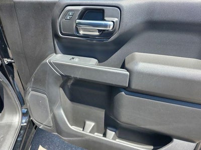 2023 Chevrolet Silverado 1500 Crew Cab Short Box 2-Wheel Drive Custom