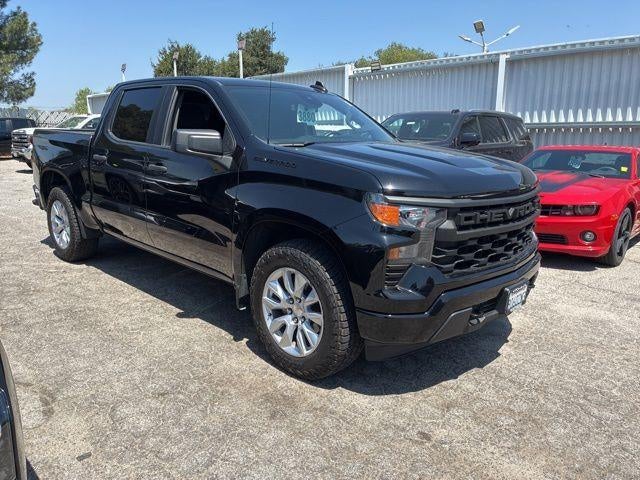 2022 Chevrolet Silverado 1500 Crew Cab Short Box 2-Wheel Drive Custom