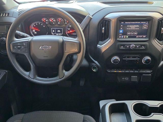 2025 Chevrolet Silverado 1500 Crew Cab Short Box 2-Wheel Drive Custom