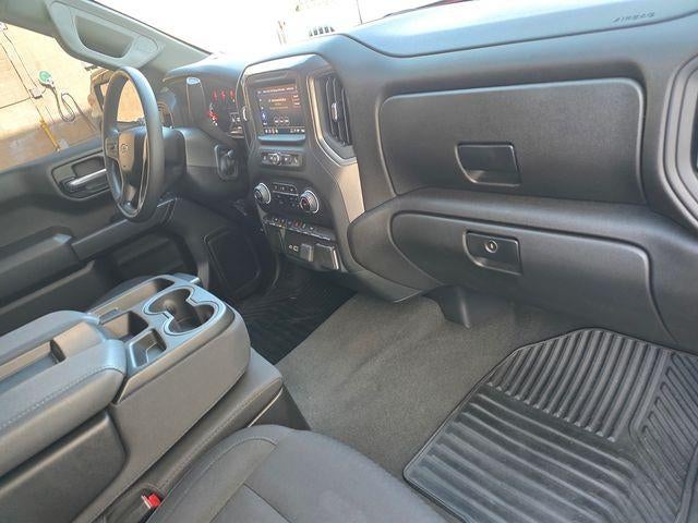 2025 Chevrolet Silverado 1500 Crew Cab Short Box 2-Wheel Drive Custom