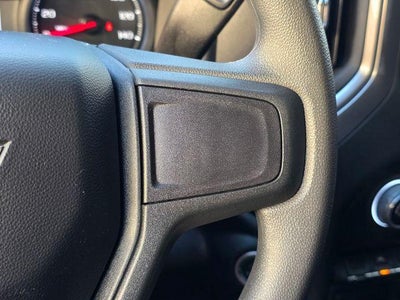 2025 Chevrolet Silverado 1500 Crew Cab Short Box 2-Wheel Drive Custom