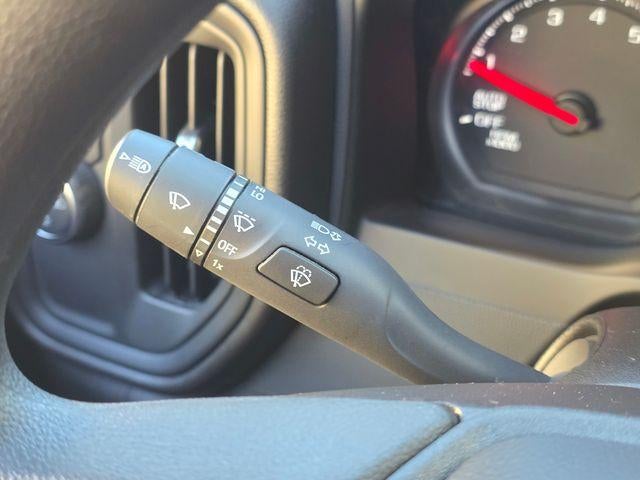 2025 Chevrolet Silverado 1500 Crew Cab Short Box 2-Wheel Drive Custom