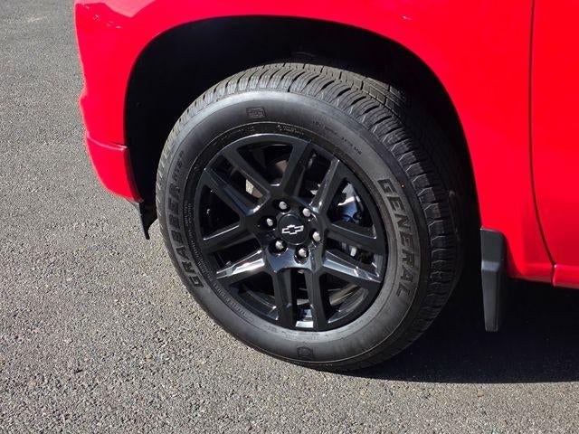 2025 Chevrolet Silverado 1500 Crew Cab Short Box 2-Wheel Drive Custom