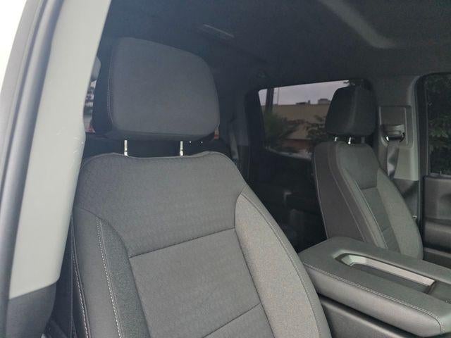 2025 Chevrolet Silverado 1500 Crew Cab Short Box 2-Wheel Drive Custom