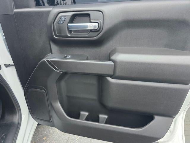 2025 Chevrolet Silverado 1500 Crew Cab Short Box 2-Wheel Drive Custom