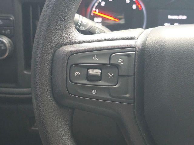 2025 Chevrolet Silverado 1500 Crew Cab Short Box 2-Wheel Drive Custom