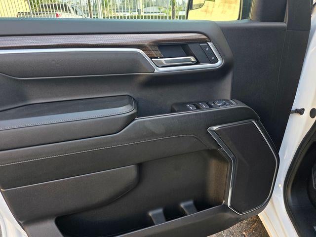 2025 Chevrolet Silverado 1500 Crew Cab Short Box 2-Wheel Drive LT