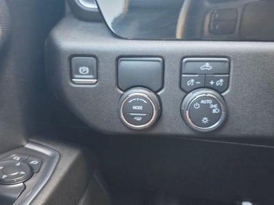 2025 Chevrolet Silverado 1500 Crew Cab Short Box 2-Wheel Drive LT