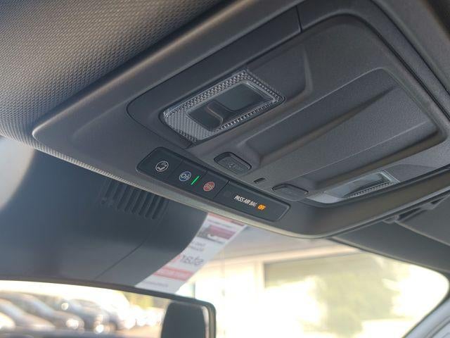 2022 Chevrolet Silverado 1500 Crew Cab Short Box 2-Wheel Drive LT