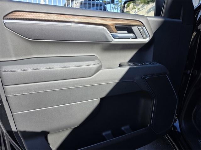 2026 Chevrolet Silverado 1500 Crew Cab Short Box 2-Wheel Drive RST